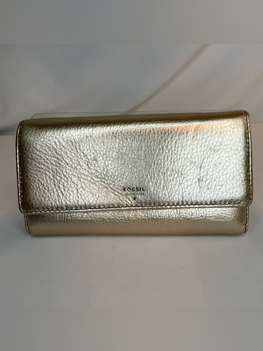 Fossil Sydney Flip Wallet Gold Metallic With Tags. Rectangle Shaped&Teal Lining